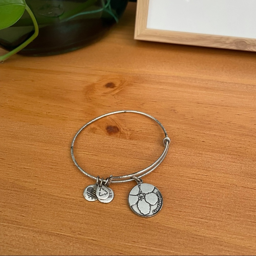 Alex and Ani Granddaughter Flower Charm Bracelet Stackable Rafaelian Silver